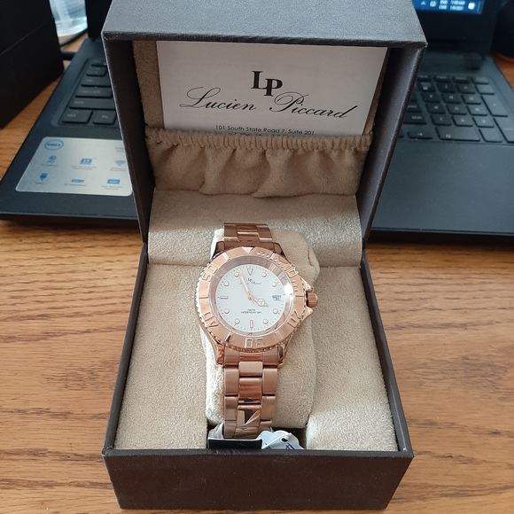 Ladies watch - Picture 7 of 9